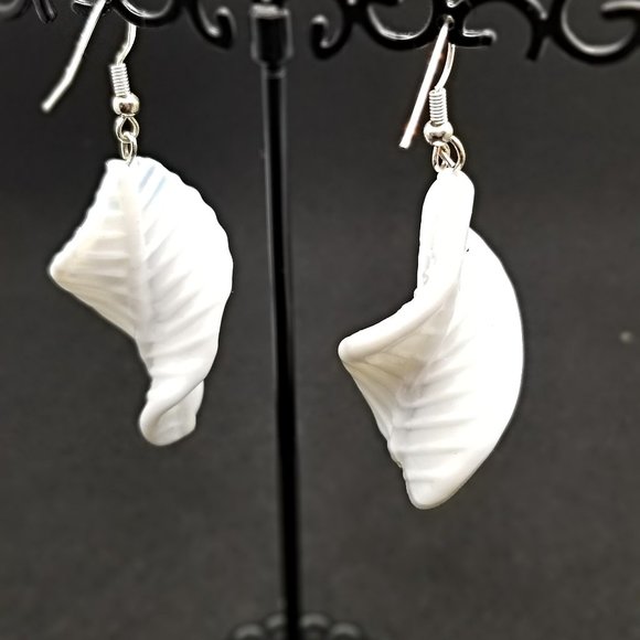 Leaf Earrings Handmade - Picture 2 of 3